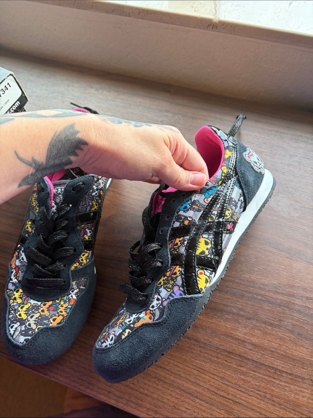 Tokidoki Onitsuka Tiger Serrano womens size 8 - Picture 4 of 10